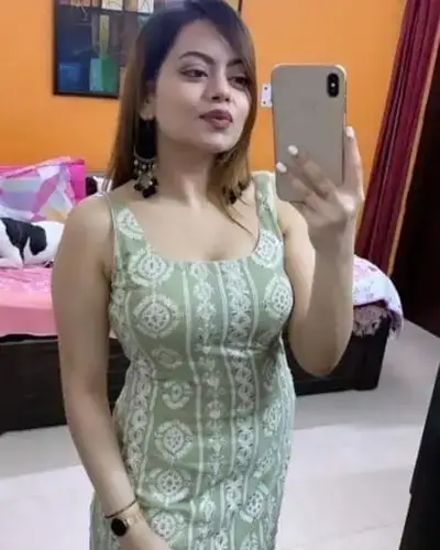 Call Girl in Vishnu Nagar